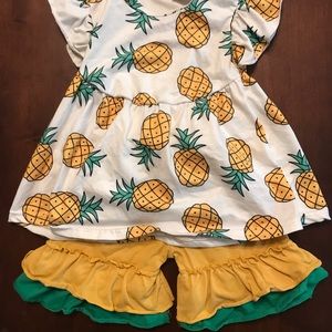 Pineapple set!